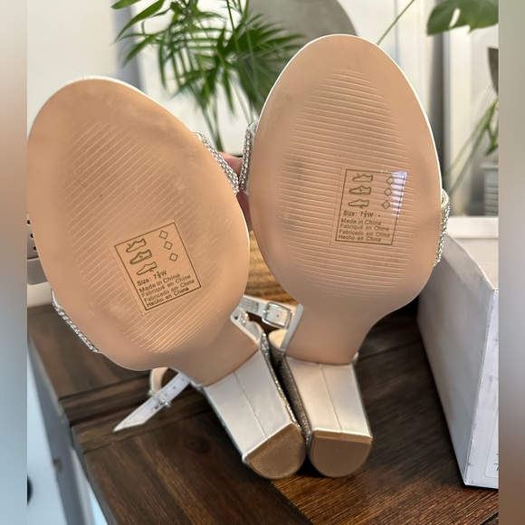 David’s Bridal Bedazzled Heels - Picture 5 of 6